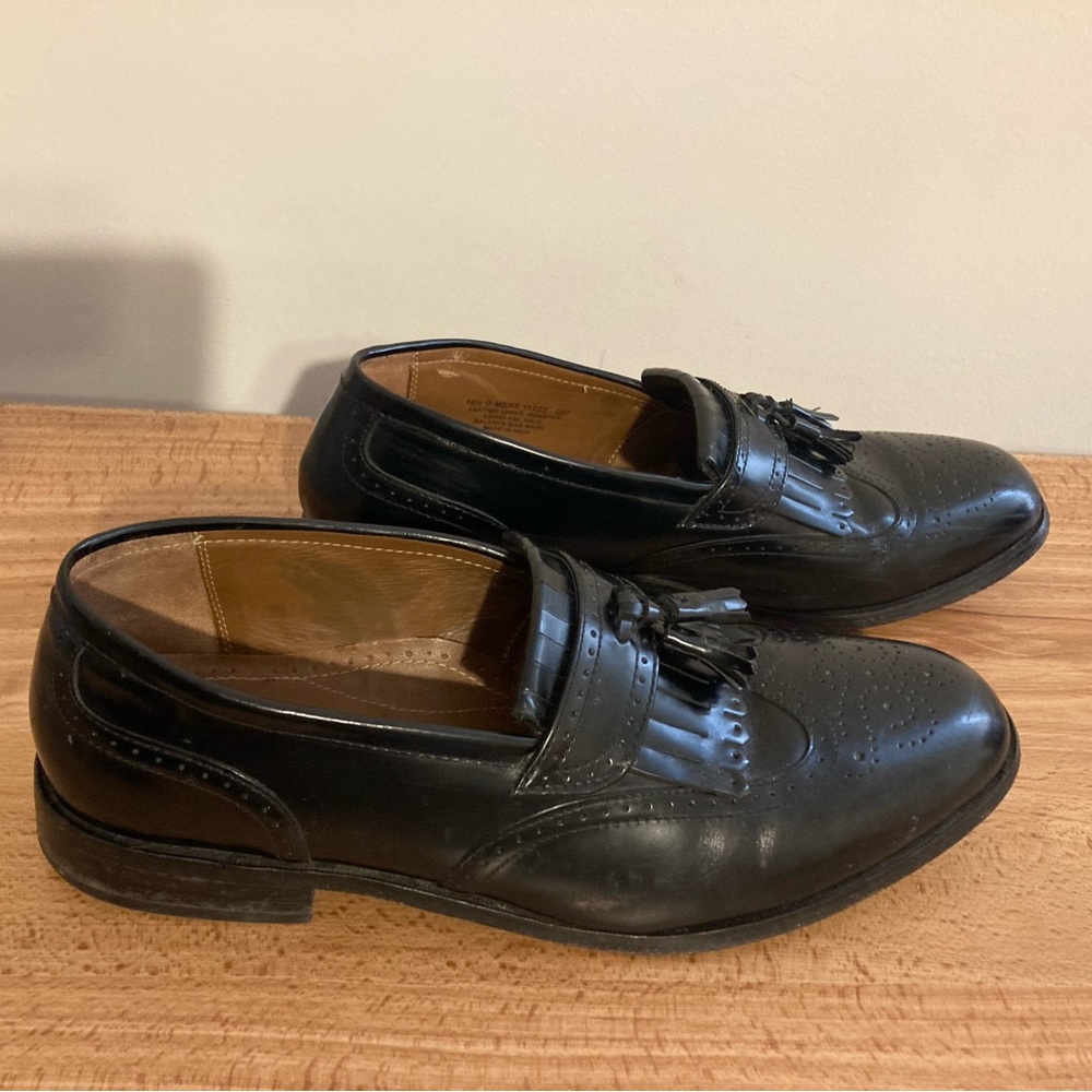 Florsheim Men's Brinson Wingtip Tassle Loafer Black Shoes 11223 Size 10.5 D